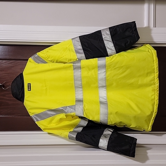 OccuNomix Premium Insulated Cold Weather Parka - Picture 3 of 16